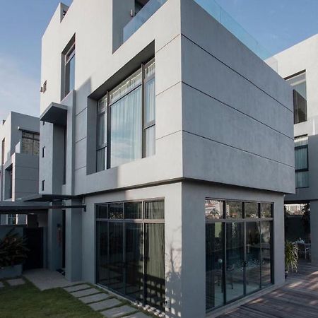Lavanya H Villa 12A Luxury Bungalow With Private Swimming Pool H 豪华泳池别墅 Pantai Cenang (Langkawi) Exterior foto